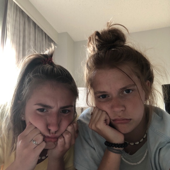 Meet your Posher, Sarah - Picture 1 of 1